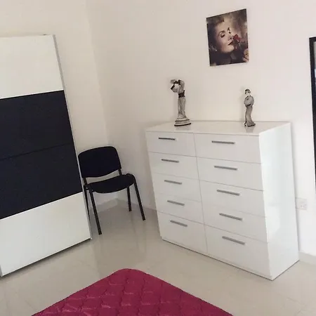 شقة 3 Bedroom Luxury *